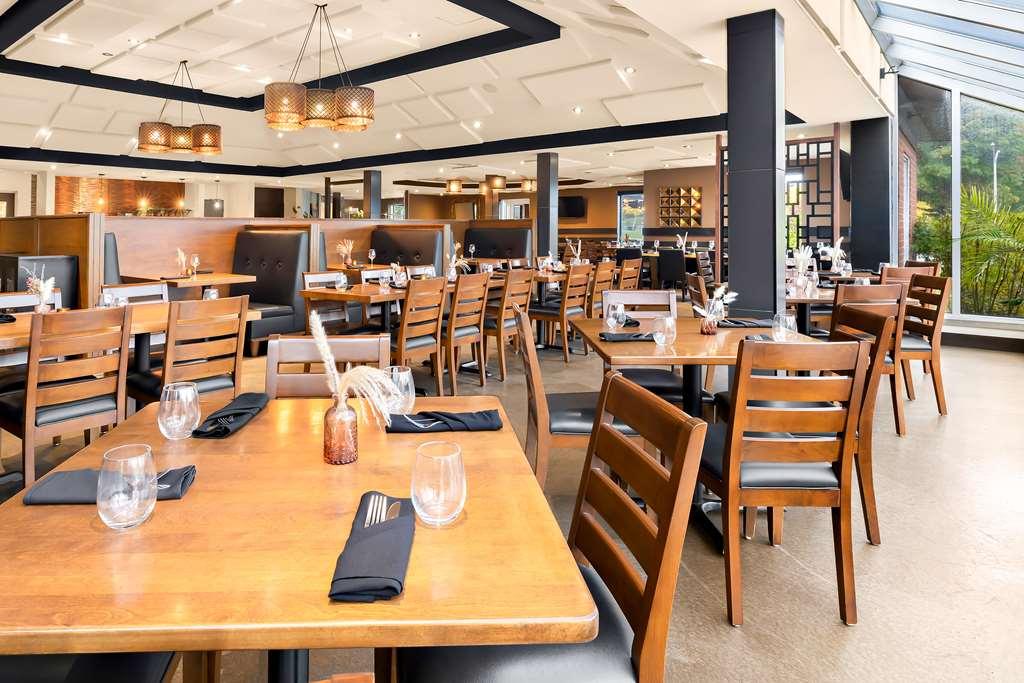 เบสท์ เวสเทิร์น โฮต็ล เซนต์ เจอโรม Hotel Saint-Jerome ร้านอาหาร รูปภาพ